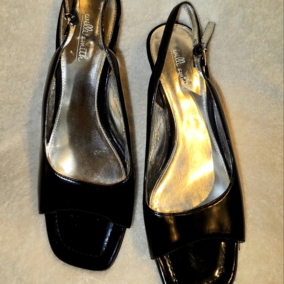 Willi Smith Shoes - Used Willis Smith Black Patton Open Toe Kitten Heel Shoes